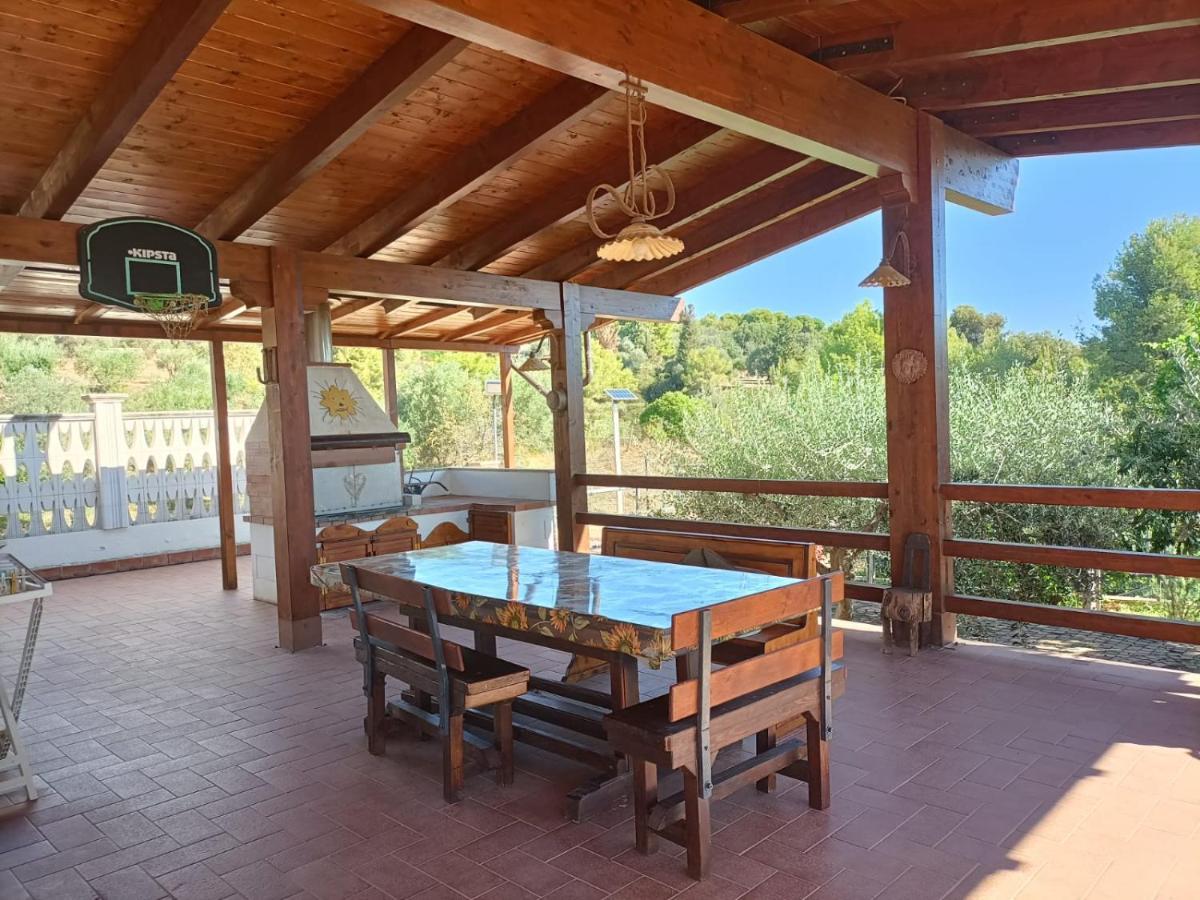La Taverna Di Angela Амендолара Екстериор снимка
