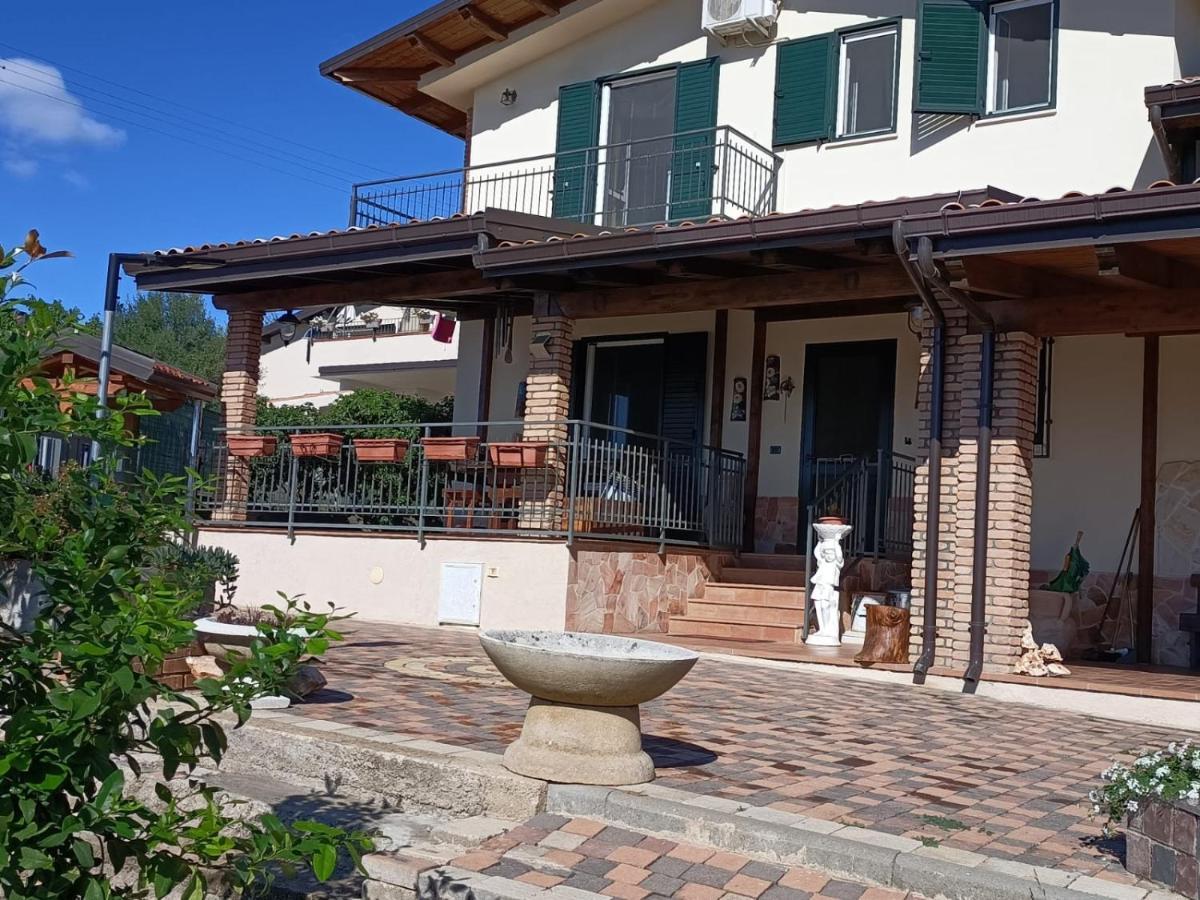 La Taverna Di Angela Амендолара Екстериор снимка